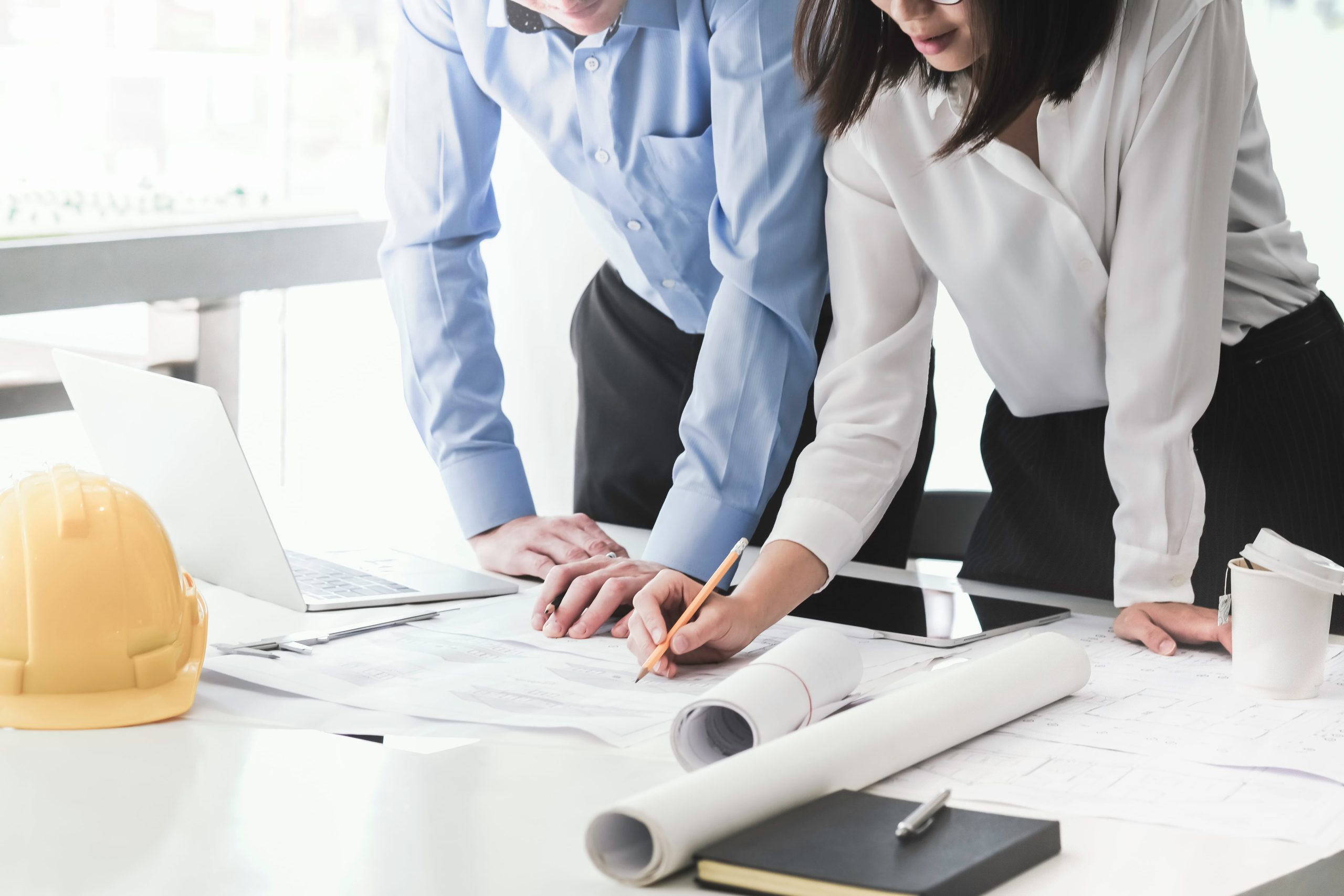 オフィス増床の進め方｜コスト削減と業務効率化を実現する戦略